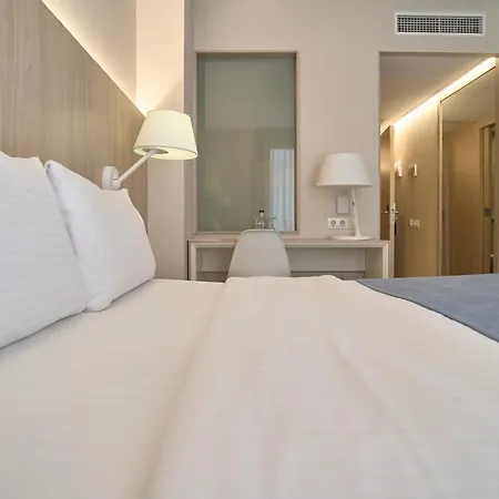 Omnium Hotel 2*